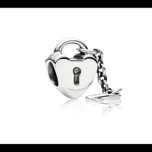 Pandora charm heart lock with key